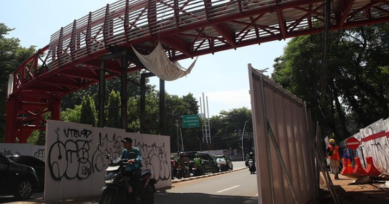 Bagaimana Proses Skybridge Taman Langsat dan Ayodya