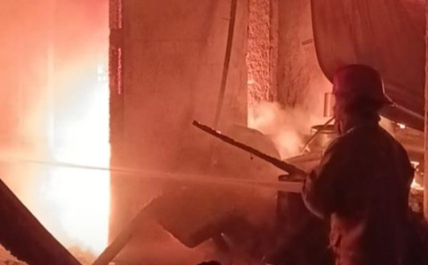 Toko Pengecatan Motor di Bogor Terbakar