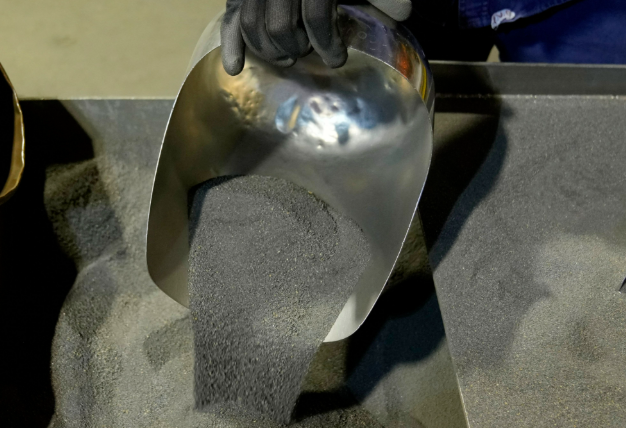 Indonesia Perketat Kontrol Nikel dari China & AS